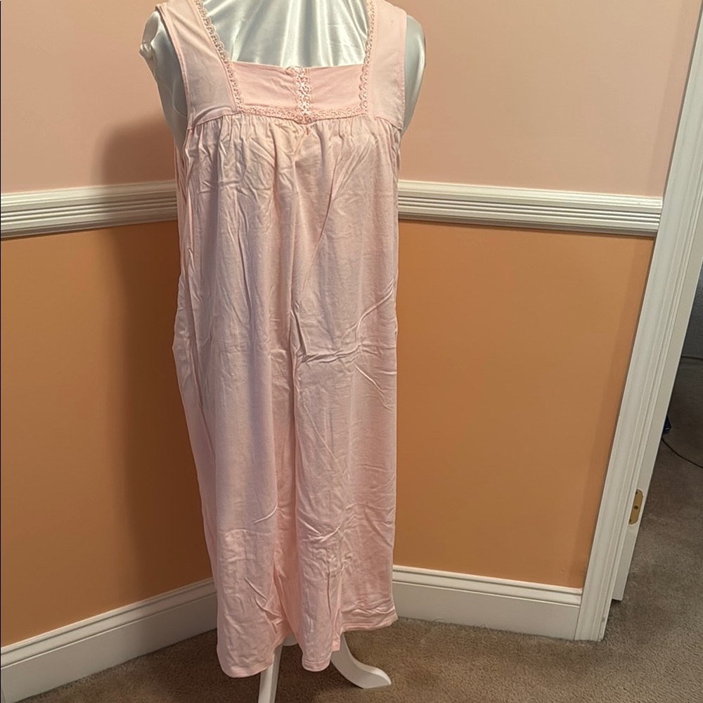 Pink Sleeveless Nightgown